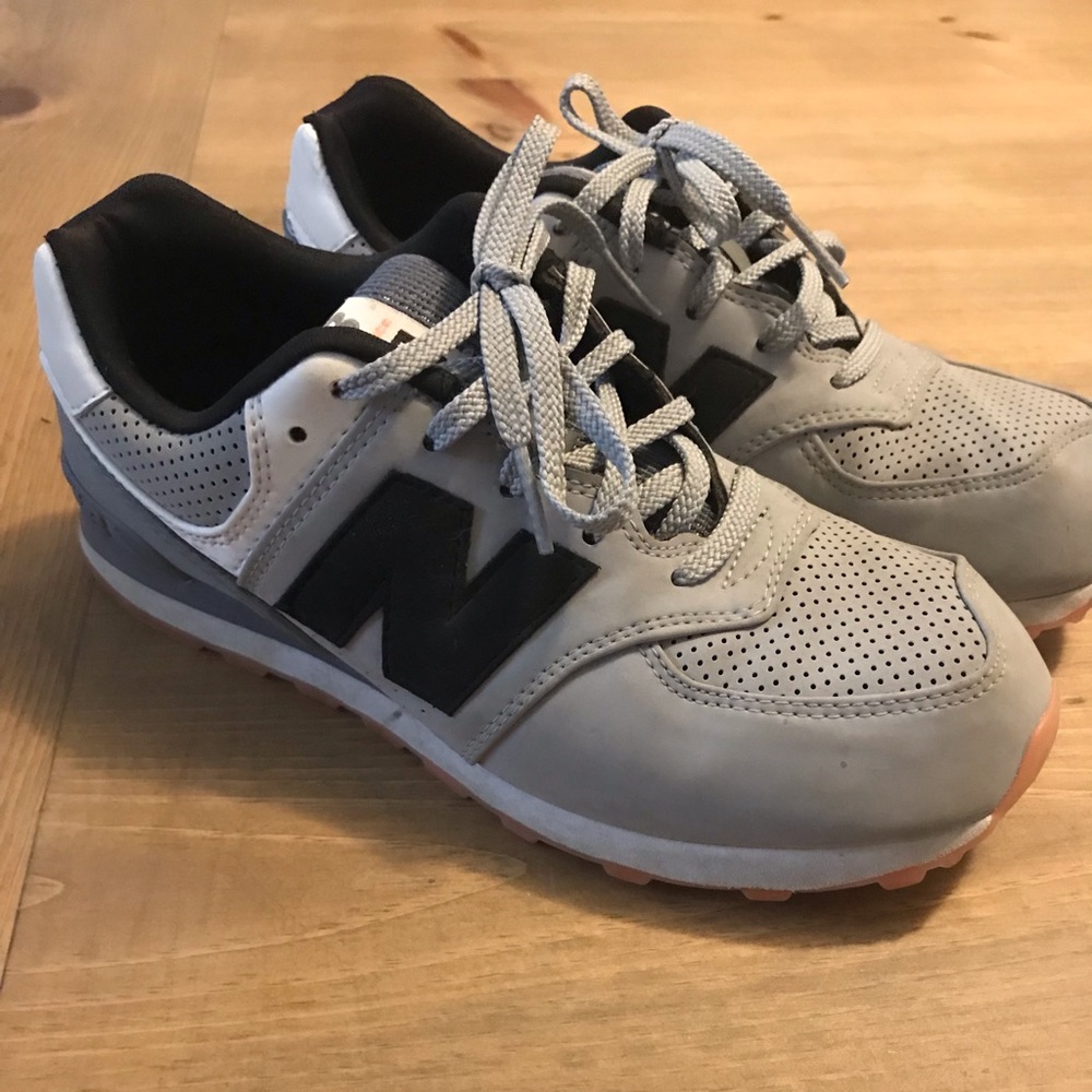 Boys new balance sneakers